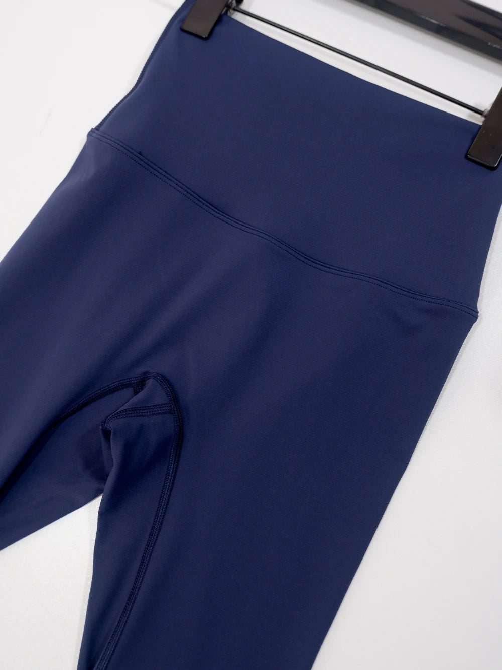 Gold zipper jacket and yoga pants set, sportswear, quick-dry and breathable, slimming and lightweight, tight-fitting