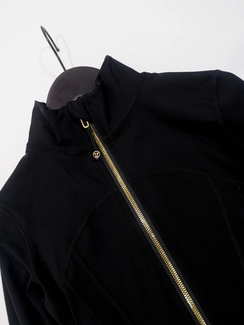 Gold zipper jacket and yoga pants set, sportswear, quick-dry and breathable, slimming and lightweight, tight-fitting